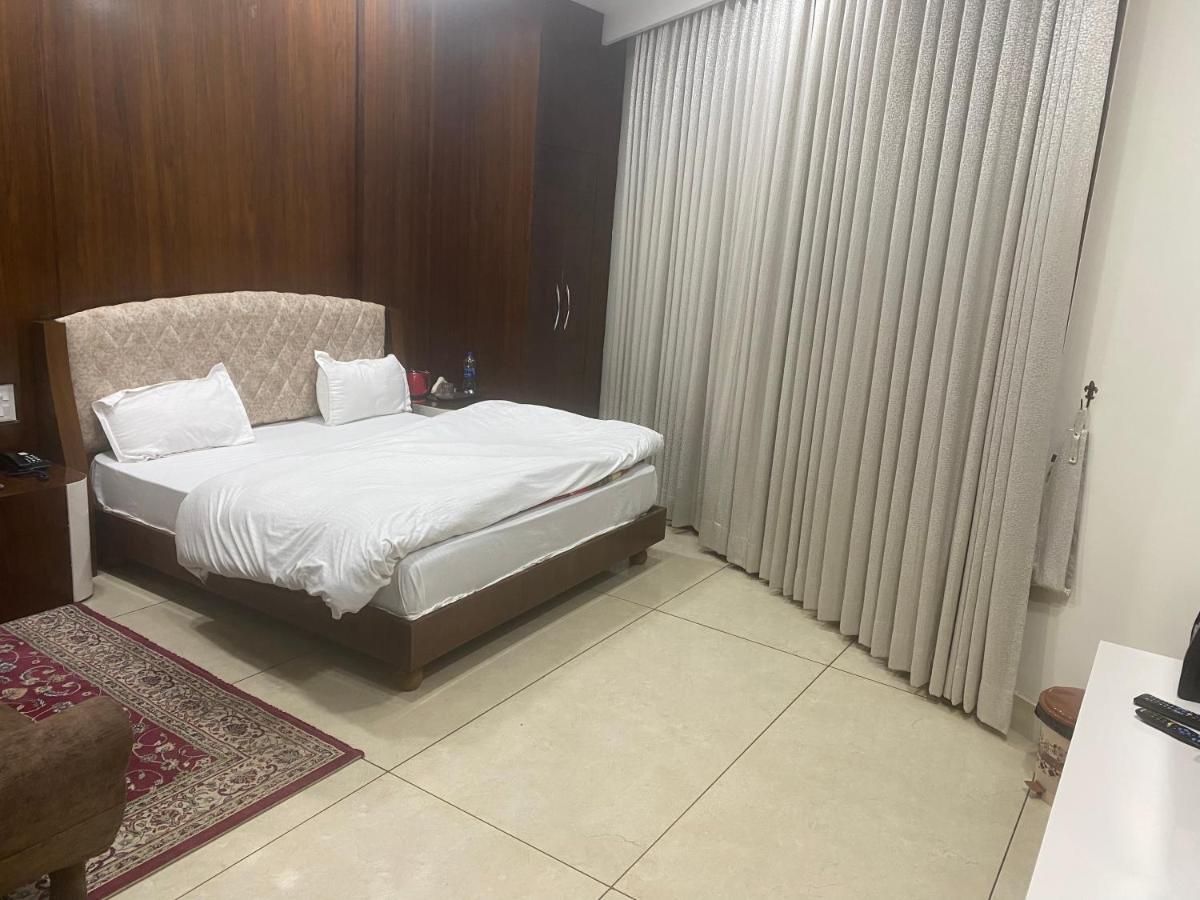 Hotel Temple View Inn Anandpur Sahib Exterior photo